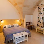 Летний дом Relais La Giara *