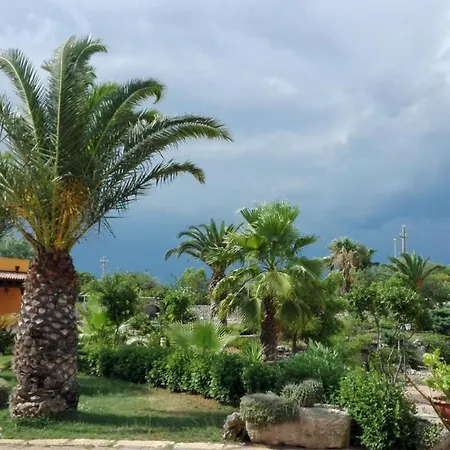 בית כפרי Relais La Giara מנדוריה