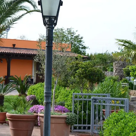 Casa di campagna Relais La Giara Manduria