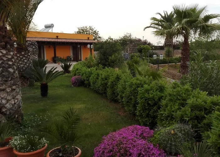 Relais La Giara * מנדוריה